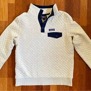 Patagonia Quilted Pullover in Cream and Navy